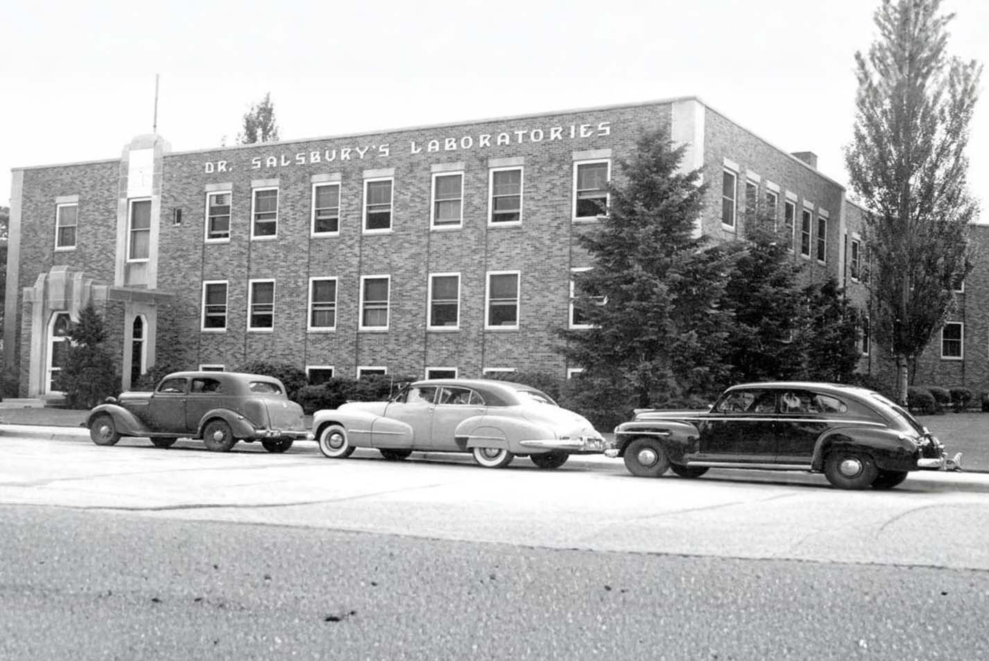 Dr. Salsbury Laboratories building in Charles City, Iowa, circa 1940s - Zoetis
